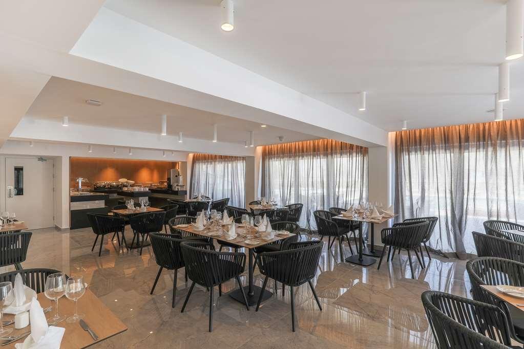 Quality Lodge, BW Premier Collection Larnaca Restaurant photo